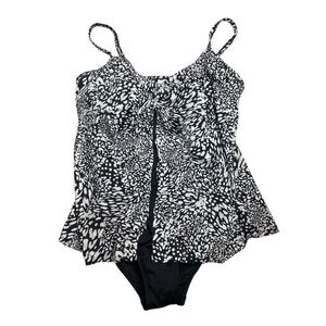 Swim Solutions Printed Flyaway Fauxkini One Piece Swimsuit 20W New with Tags